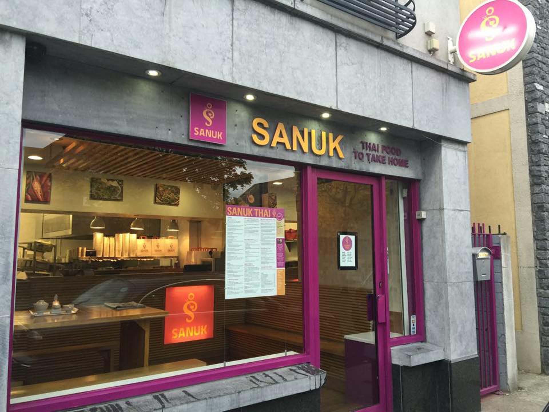 Sanuk thai deals restaurant novena